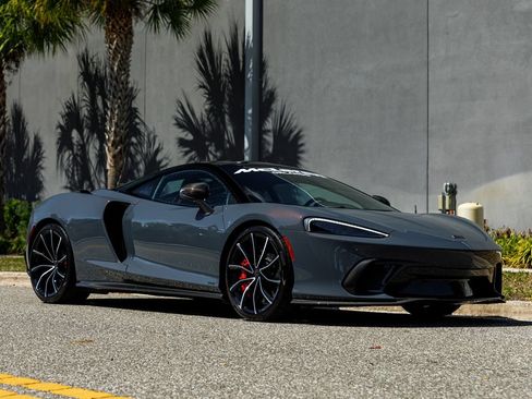 New 2025 McLaren GTS RWD image 5