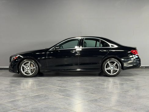 Used 2017 Mercedes-Benz E 300 4MATIC image 9