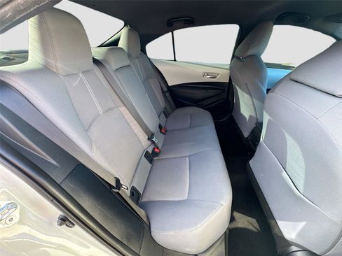 Used 2021 Toyota Corolla SE image 25