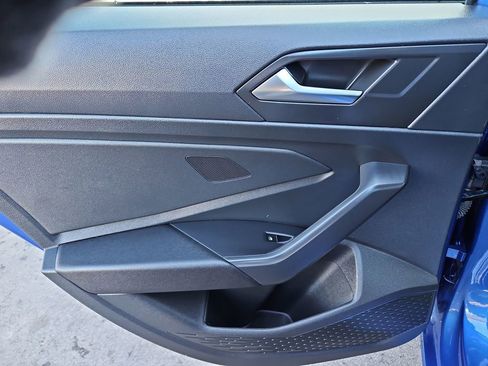 Used 2024 Volkswagen Jetta SE image 26