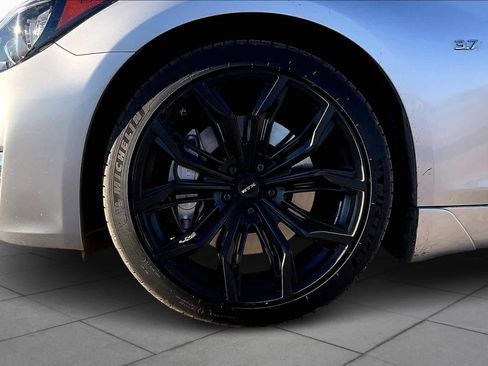 Used 2019 INFINITI Q70 L 3.7 w/ Sensory Package image 9