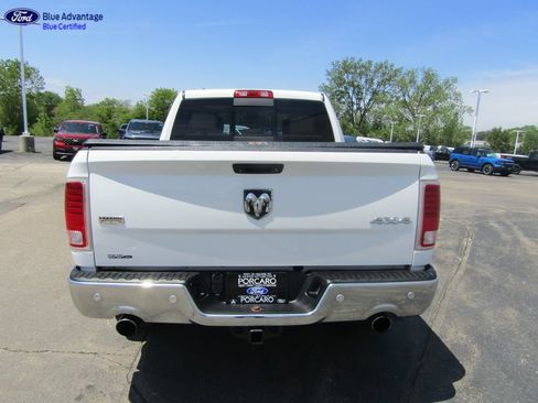 Used 2017 RAM 1500 Laramie w/ Convenience Group AWD/4WD image 9