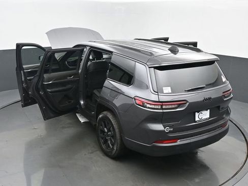 New 2026 Jeep Grand Cherokee L 4WD image 66