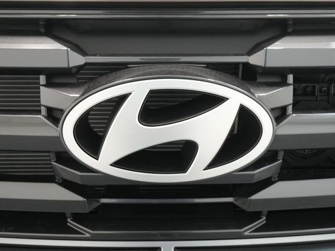 New 2026 Hyundai Tucson Blue SE image 12