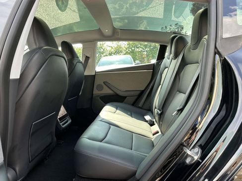 Used 2024 Tesla Model 3 Standard Range RWD image 19