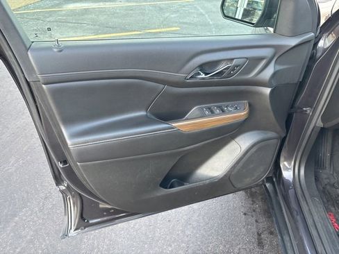 Used 2019 GMC Acadia SLE image 21