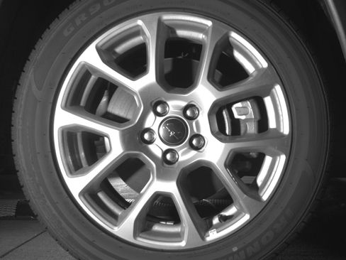 Used 2025 Jeep Compass Limited image 13