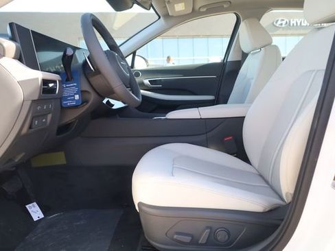 New 2026 Hyundai Sonata SEL FWD image 13