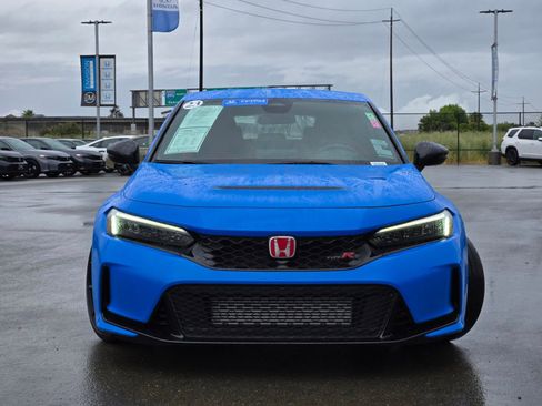 Certified 2023 Honda Civic Type R image 2
