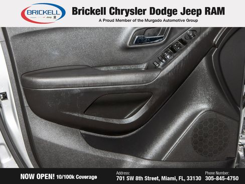 Used 2019 Chevrolet Trax LT w/ LT Convenience Package image 10