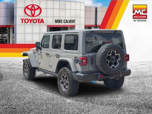 Used 2021 Jeep Wrangler Unlimited Rubicon 4xe w/ Steel Bumper Group AWD/4WD image 3