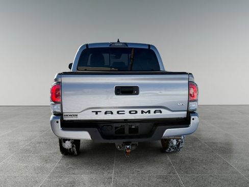 Certified 2020 Toyota Tacoma TRD Sport image 4
