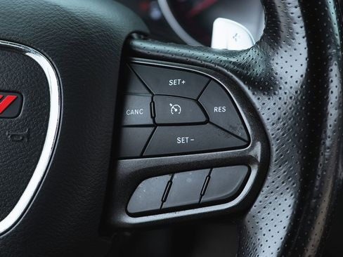 Used 2022 Dodge Charger R/T image 32