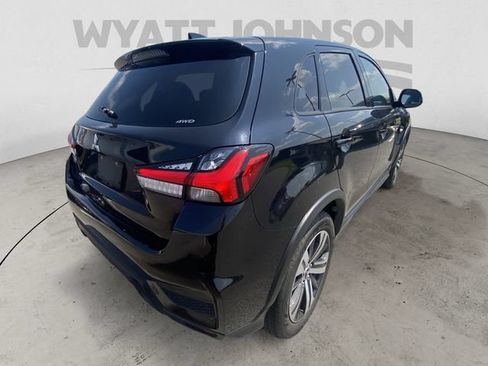 Used 2024 Mitsubishi Outlander Sport ES AWD/4WD image 9