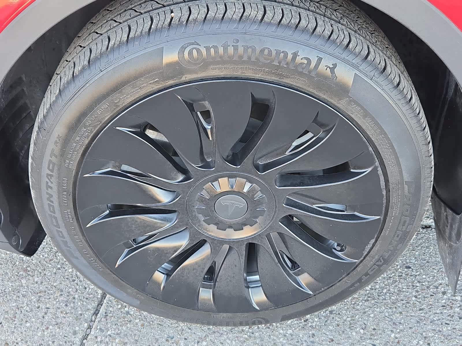 Used 2021 Tesla Model Y Long Range AWD/4WD image 13