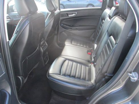 Used 2020 Ford Edge SEL AWD/4WD image 11