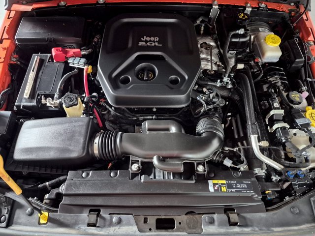 Used 2018 Jeep Wrangler Rubicon AWD/4WD image 8