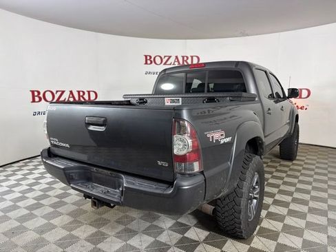 Used 2011 Toyota Tacoma 4x4 Double Cab w/ TRD Sport Pkg image 8