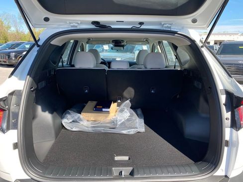 New 2026 Hyundai Tucson SE AWD/4WD image 33