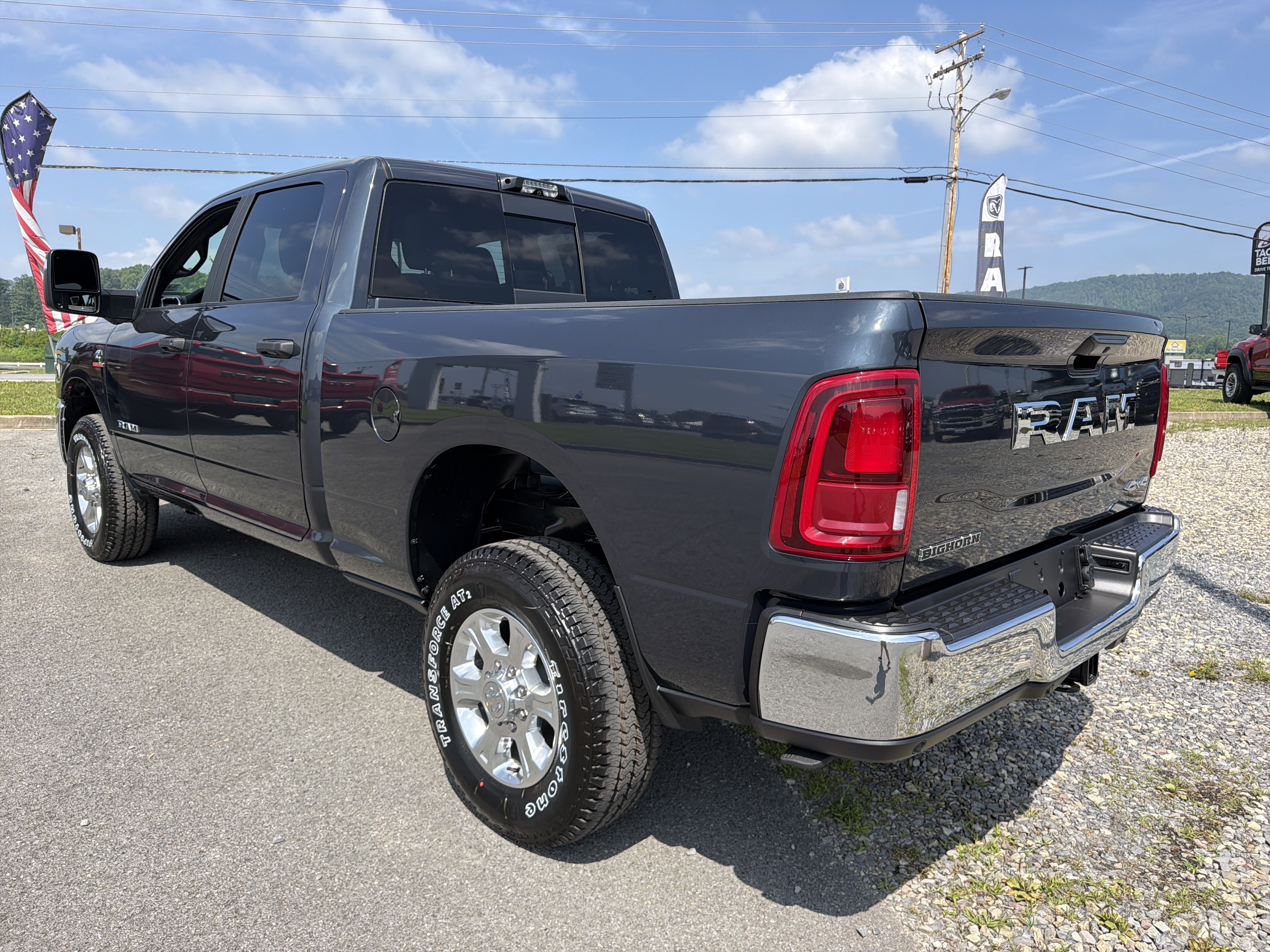 New 2026 RAM 2500 Big Horn AWD/4WD image 8