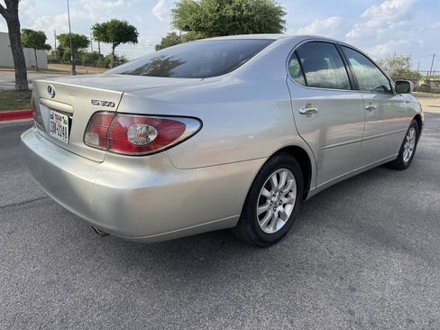 Used 2002 Lexus ES 330 image 7