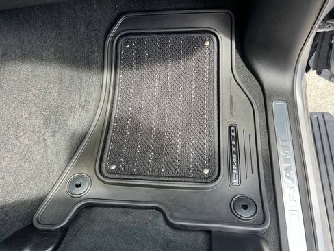 Used 2024 RAM 1500 Limited AWD/4WD image 28