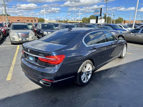 Used 2016 BMW 750i xDrive image 10