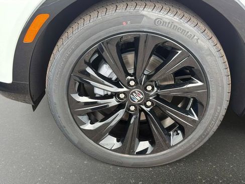 New 2026 Buick Envista Sport Touring w/ Convenience I Package FWD image 10