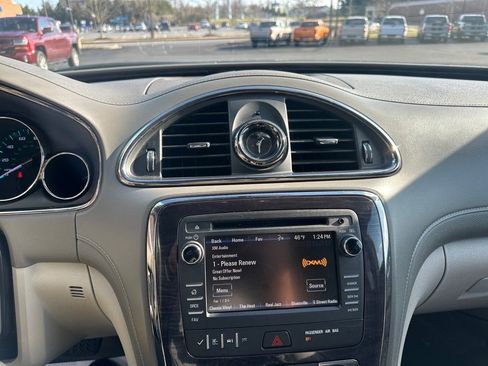 Used 2016 Buick Enclave Convenience image 27