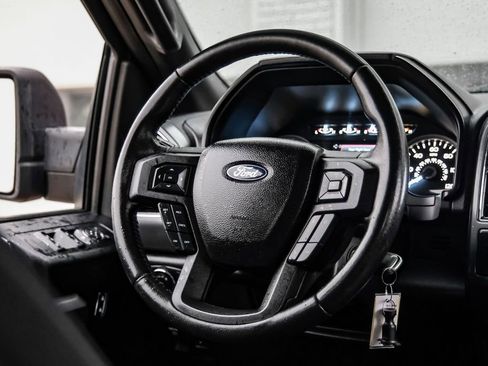 Used 2018 Ford F150 XLT w/ Equipment Group 302A Luxury AWD/4WD image 14