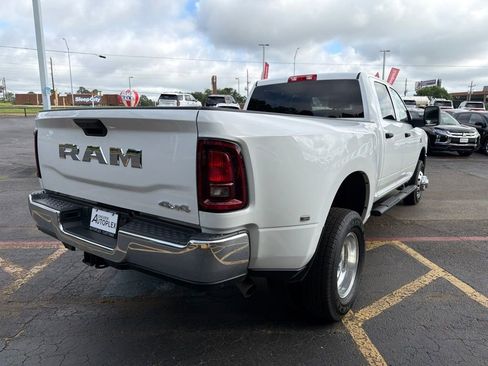 Used 2025 RAM 3500 Tradesman w/ Chrome Appearance Group AWD/4WD image 6