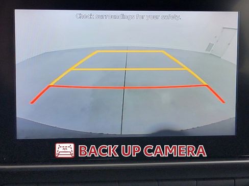 Used 2021 Hyundai Venue SE image 21