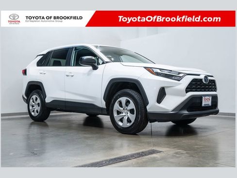 Used 2024 Toyota RAV4 LE AWD/4WD image 1