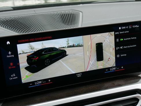 Used 2023 BMW i4 eDrive35 w/ Premium Package RWD image 30