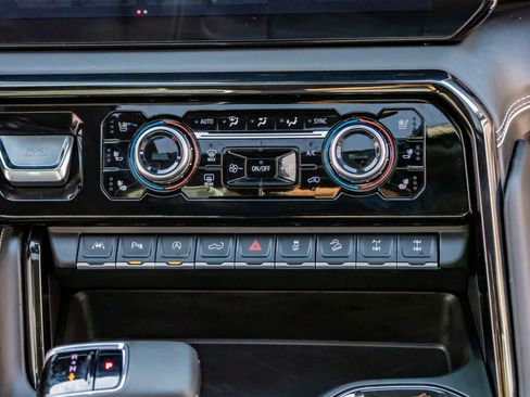 Used 2026 GMC Sierra 1500 AT4X image 27