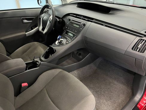 Used 2011 Toyota Prius Five image 15