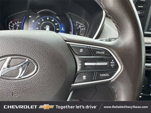 Used 2020 Hyundai Santa Fe SEL w/ Convenience Package image 14
