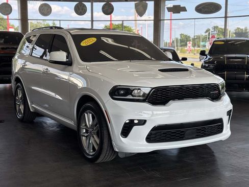 Used 2022 Dodge Durango GT RWD image 1
