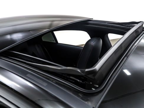 Used 2024 Mercedes-Benz CLA 250 image 22