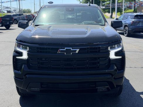 New 2026 Chevrolet Silverado 1500 RST w/ Z71 Off-Road Package AWD/4WD image 2