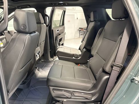 New 2026 Chevrolet Tahoe Z71 w/ Comfort Package AWD/4WD image 41