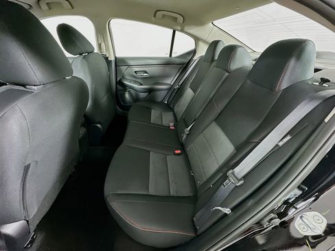 New 2025 Nissan Sentra SR image 31