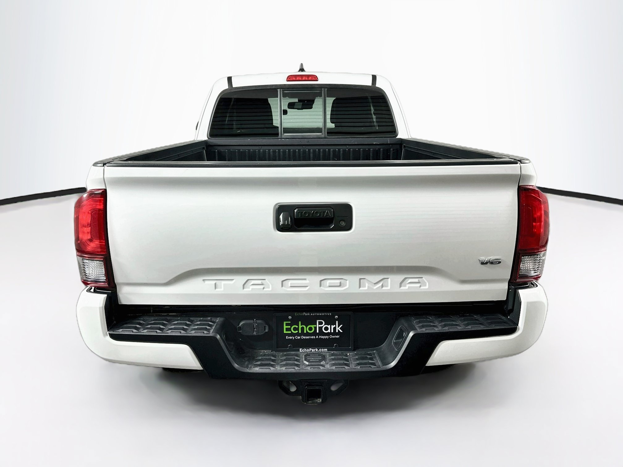 Used 2022 Toyota Tacoma SR5 w/ Technology Package RWD image 7