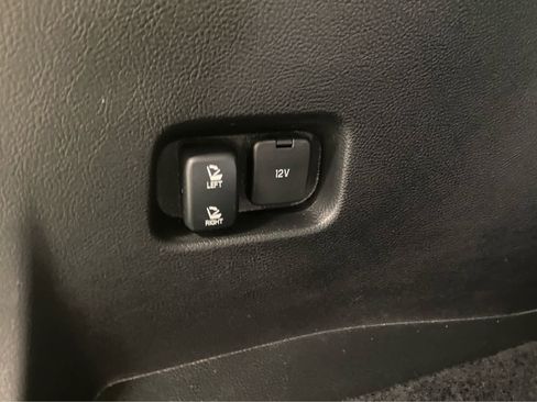 Used 2024 Ford Edge SEL image 10