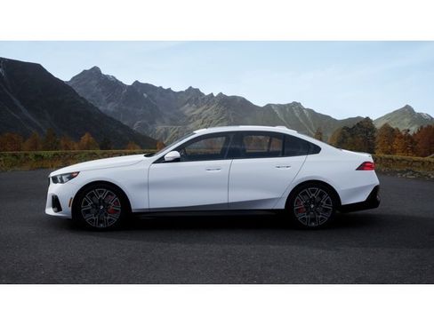 New 2027 BMW i5 eDrive40 RWD image 4