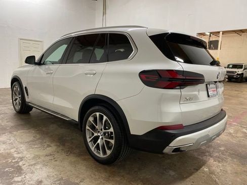 Used 2026 BMW X5 xDrive40i AWD/4WD image 3