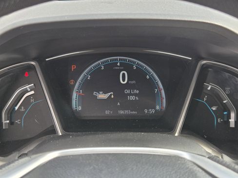 Used 2018 Honda Civic EX image 11