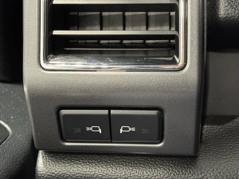 Used 2020 Ford F150 XLT w/ Equipment Group 302A Luxury AWD/4WD image 30