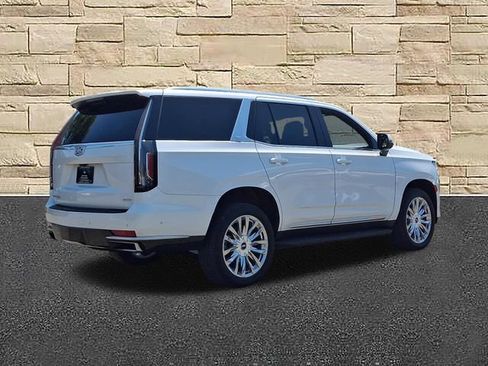 Certified 2024 Cadillac Escalade Premium Luxury AWD/4WD image 4