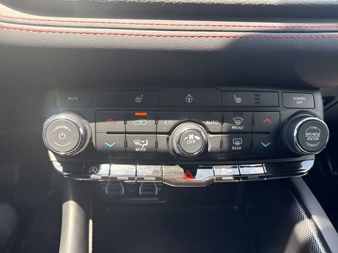 Used 2026 Dodge Durango GT RWD image 19